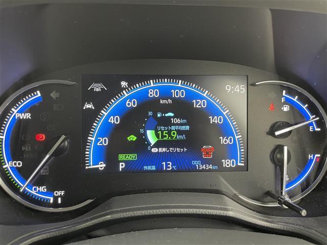 ヴォクシー ハイブリッドＳ－Ｚ　純正１０．５型ディスプレイオーディオ　バックカメラ　ＥＴＣ　ハーフレザー　シートヒーター　両側パワースライドドア　トヨタセーフティセンス　コーナーセンサー　オートＬＥＤライト　純正アルミホイール（9枚目）