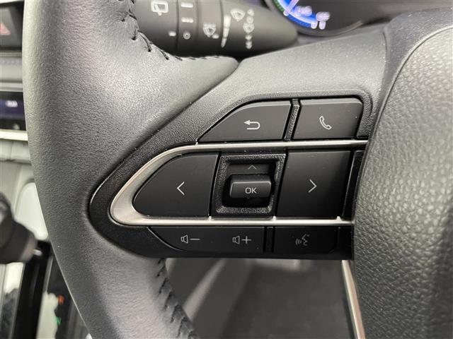 ヴォクシー ハイブリッドＳ－Ｚ　純正１０．５型ディスプレイオーディオ　バックカメラ　ＥＴＣ　ハーフレザー　シートヒーター　両側パワースライドドア　トヨタセーフティセンス　コーナーセンサー　オートＬＥＤライト　純正アルミホイール（10枚目）