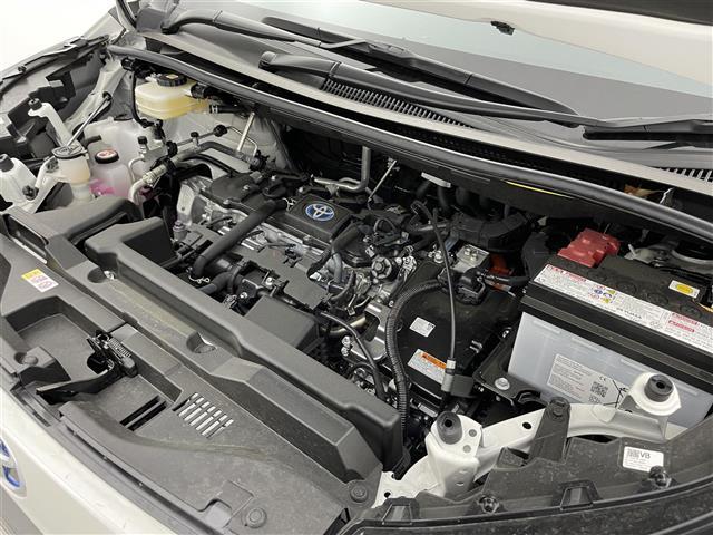 ヴォクシー ハイブリッドＳ－Ｚ　純正１０．５型ディスプレイオーディオ　バックカメラ　ＥＴＣ　ハーフレザー　シートヒーター　両側パワースライドドア　トヨタセーフティセンス　コーナーセンサー　オートＬＥＤライト　純正アルミホイール（40枚目）