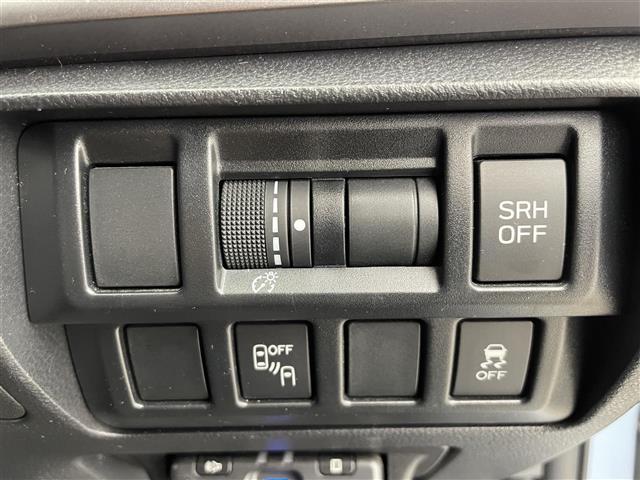 XV 2.0e-L アイサイト 4WD 純正8型ナビ フルセグTV バックカメラ 衝突被害軽減ブレーキ アダプティブクルーズコントロール レーンキープアシスト ブラインドスポットモニター オートライト LEDヘッドライト ETC(17枚目)
