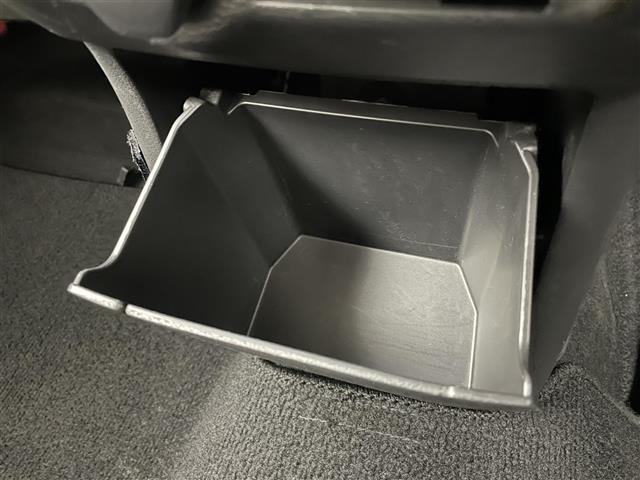 eKワゴン M 4WD 社外ナビ CD DVD BT フルセグTV バックカメラ 衝突被害軽減ブレーキ レーンキープアシスト オートライト 標識認識機能横滑り防止装置 リモコンキー 社外フロアマット ドアバイザー(26枚目)