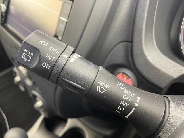 ノート X 純正ナビ フルセグテレビ アラウンドビューモニター 衝突被害軽減ブレーキ コーナーセンサー レーンキープアシスト オートマチックライト LEDヘッドライト 横滑り防止装置 デジタルインナーミラー(12枚目)