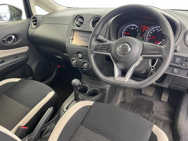 ノート X 純正ナビ フルセグテレビ アラウンドビューモニター 衝突被害軽減ブレーキ コーナーセンサー レーンキープアシスト オートマチックライト LEDヘッドライト 横滑り防止装置 デジタルインナーミラー(25枚目)