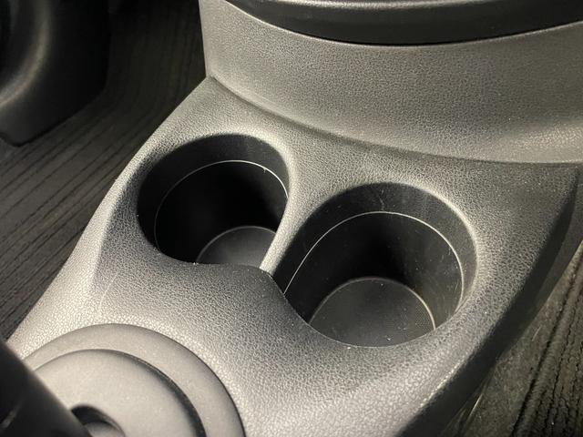 ノート X 純正ナビ フルセグテレビ アラウンドビューモニター 衝突被害軽減ブレーキ コーナーセンサー レーンキープアシスト オートマチックライト LEDヘッドライト 横滑り防止装置 デジタルインナーミラー(28枚目)