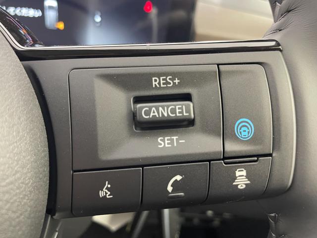 セレナ e-パワー ハイウェイスターV 登録済未使用車 純正12.3型ナビ 全方位カメラ 後席モニター ETC デジタルインナーミラー プロパイロット コーナーセンサー 両側パワースライドドア ブラインドスポットモニター スマートキー(14枚目)