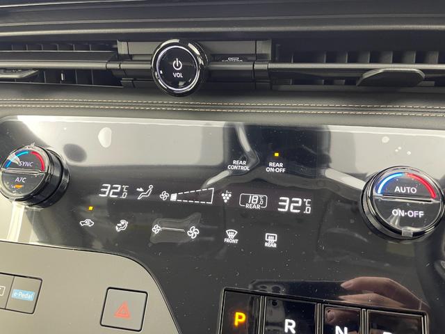 セレナ e-パワー ハイウェイスターV 登録済未使用車 純正12.3型ナビ 全方位カメラ 後席モニター ETC デジタルインナーミラー プロパイロット コーナーセンサー 両側パワースライドドア ブラインドスポットモニター スマートキー(19枚目)