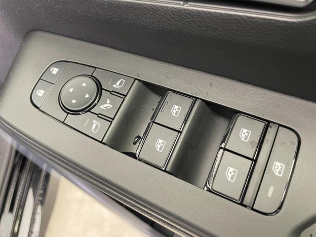 セレナ e-パワー ハイウェイスターV 登録済未使用車 純正12.3型ナビ 全方位カメラ 後席モニター ETC デジタルインナーミラー プロパイロット コーナーセンサー 両側パワースライドドア ブラインドスポットモニター スマートキー(27枚目)