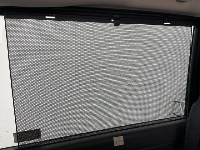 セレナ e-パワー ハイウェイスターV 登録済未使用車 純正12.3型ナビ 全方位カメラ 後席モニター ETC デジタルインナーミラー プロパイロット コーナーセンサー 両側パワースライドドア ブラインドスポットモニター スマートキー(36枚目)