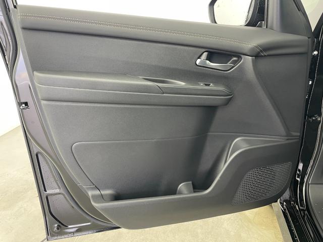 セレナ e-パワー ハイウェイスターV 登録済未使用車 純正12.3型ナビ 全方位カメラ 後席モニター ETC デジタルインナーミラー プロパイロット コーナーセンサー 両側パワースライドドア ブラインドスポットモニター スマートキー(43枚目)