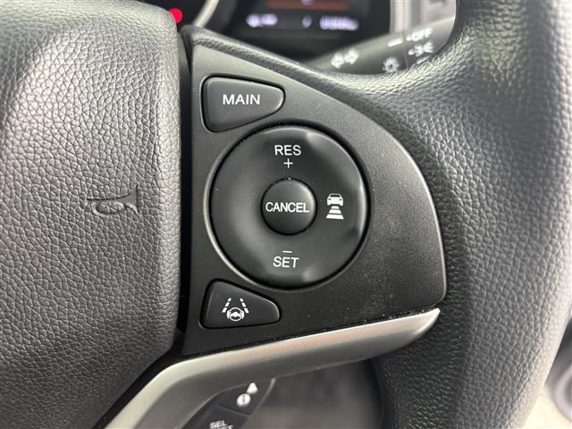 フィット １３Ｇ・Ｆ　１オーナー　純正オーディオ（ＣＤ）　ホンダセンシング　ＡＣＣ　ＣＭＢＳ（衝突軽減ブレーキ）　レーンキープアシスト　先行車発進お知らせ　スマートキー　プッシュスタート　横滑防止装置　純正マット　スペア（9枚目）