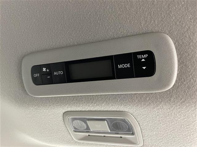 セレナ ｅ－パワー　ハイウェイスターＶ　登録済未使用車　１２．３型アドバンスドドライブアシストディスプレイ　統合型インターフェースディスプレイ　フリップダウンモニター　アラウンドビューモニター　プロパイロット　デジタルインナーミラー　ＥＴＣ（26枚目）