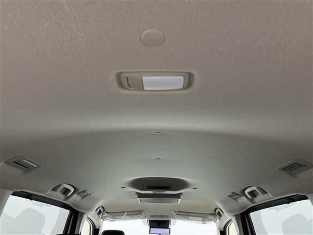 セレナ ｅ－パワー　ハイウェイスターＶ　登録済未使用車　１２．３型アドバンスドドライブアシストディスプレイ　統合型インターフェースディスプレイ　フリップダウンモニター　アラウンドビューモニター　プロパイロット　デジタルインナーミラー　ＥＴＣ（34枚目）