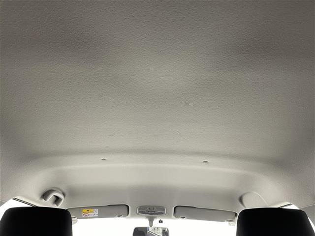 スイフト XG 純正ディスプレイオーディオ シートヒーター 横滑り防止装置 ハロゲンライト 純正フロアマット 電動格納ミラー ETC プッシュスタート スマートキー スペアキー ワンオーナー パワーステアリング(29枚目)