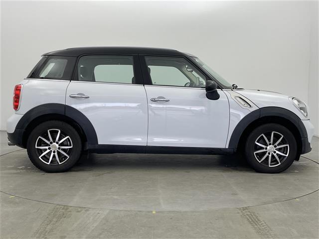 MINI クーパー クロスオーバー 社外ポータブルナビ(Panasonic)ワンセグテレビ バックカメラ AUX ミュージックプレーヤー接続 プッシュスタート 純正フロアマット 純正アルミホイール付サマータイヤ積載 オートライト ETC(38枚目)