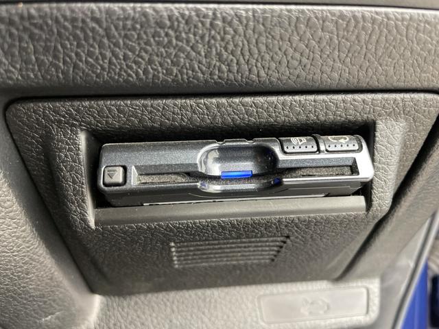 レヴォーグ １．６ＧＴ－Ｓアイサイト　純正ナビ（ＣＤ　ＤＶＤ　フルセグＴＶ　ｂｌｕｅｔｏｏｔｈ）　バックカメラ　前席パワーシート　純正１８インチＡＷ　ＬＥＤ　フォグ　スマートキー　ＡＣＣ　衝突軽減ブレーキ　レーンキープ　先行車発進お知らせ（3枚目）