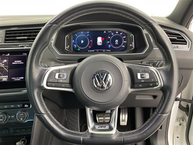 ティグアン ＴＤＩ　４モーション　Ｒライン　純正ナビ　全方位カメラ　ドライブレコーダー　ＥＴＣ　ヘッドアップディスプレイ　ハーフレザーシート　シートヒーター　衝突被害軽減システム　レーダークルーズコントロール　コーナーセンサー　オートＬＥＤ（6枚目）