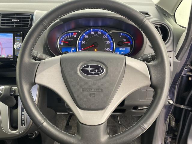 ステラ カスタムＲ　４ＷＤ　社外ナビ（ＡＶＩＣ－ＲＷ９００）（ＣＤ　ＤＶＤ　フルセグＴＶ　ｂｌｕｅｔｏｏｔｈ　ＭＳＶ（ＳＤ））　ＥＴＣ　スマートキー　プッシュスタート　オートライト　ＬＥＤ　フォグ　純正１４インチＡＷ（9枚目）