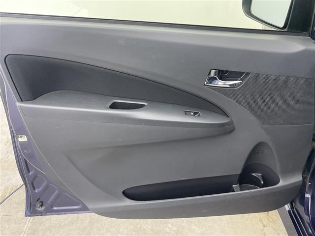 ステラ カスタムＲ　４ＷＤ　社外ナビ（ＡＶＩＣ－ＲＷ９００）（ＣＤ　ＤＶＤ　フルセグＴＶ　ｂｌｕｅｔｏｏｔｈ　ＭＳＶ（ＳＤ））　ＥＴＣ　スマートキー　プッシュスタート　オートライト　ＬＥＤ　フォグ　純正１４インチＡＷ（18枚目）