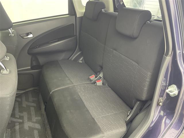 ステラ カスタムＲ　４ＷＤ　社外ナビ（ＡＶＩＣ－ＲＷ９００）（ＣＤ　ＤＶＤ　フルセグＴＶ　ｂｌｕｅｔｏｏｔｈ　ＭＳＶ（ＳＤ））　ＥＴＣ　スマートキー　プッシュスタート　オートライト　ＬＥＤ　フォグ　純正１４インチＡＷ（21枚目）