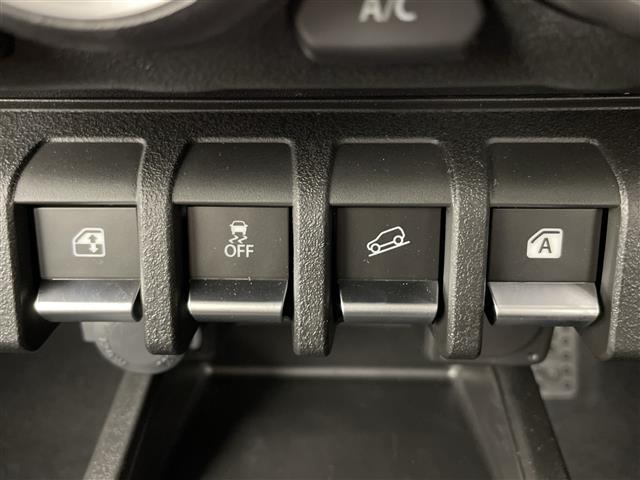 ジムニー ＸＣ　４ＷＤ　衝突被害軽減ブレーキ　クルーズコントロール　レーンキープアシスト　ダウンヒルアシストコントロール　リアパーキングセンサー　ＬＥＤヘッドライト　フォグランプ　オートハイビーム　シートヒーター（4枚目）