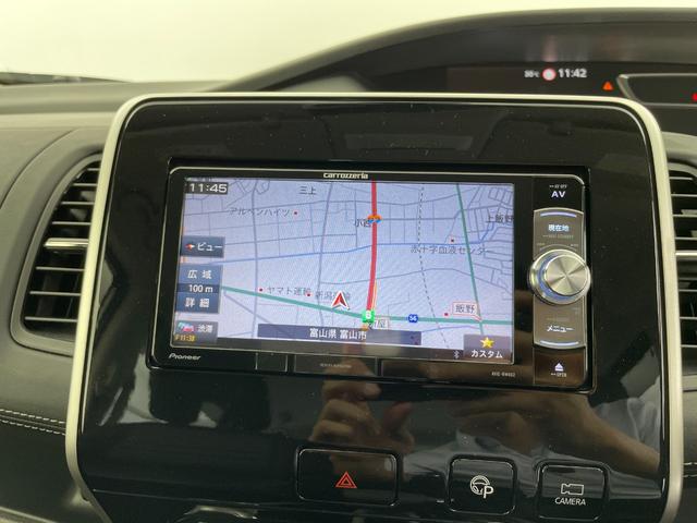 セレナ ハイウェイスター　ＶセレクションＩＩ　社外ナビ　オートパイロット　ＥＴＣ　ドライブレコーダー　ハンズフリーパワスラ　全方位カメラ　バックカメラ　前後コーナーセンサー　パーキングアシスト　サンシェード　アイドリングストップ　スマートキー（7枚目）