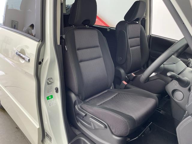 セレナ ハイウェイスター　ＶセレクションＩＩ　社外ナビ　オートパイロット　ＥＴＣ　ドライブレコーダー　ハンズフリーパワスラ　全方位カメラ　バックカメラ　前後コーナーセンサー　パーキングアシスト　サンシェード　アイドリングストップ　スマートキー（22枚目）