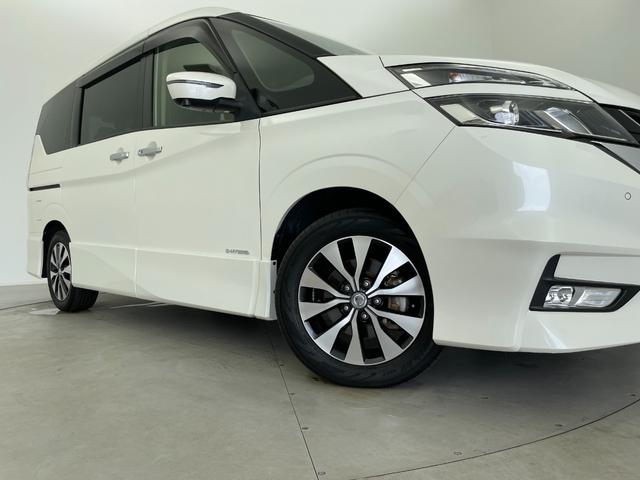 セレナ ハイウェイスター　ＶセレクションＩＩ　社外ナビ　オートパイロット　ＥＴＣ　ドライブレコーダー　ハンズフリーパワスラ　全方位カメラ　バックカメラ　前後コーナーセンサー　パーキングアシスト　サンシェード　アイドリングストップ　スマートキー（57枚目）