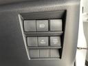 ハイブリッドＳ－Ｚ　純正１０．５型ディスプレイオーディオ　バックカメラ　ＥＴＣ　ハーフレザー　シートヒーター　両側パワースライドドア　トヨタセーフティセンス　コーナーセンサー　オートＬＥＤライト　純正アルミホイール（16枚目）