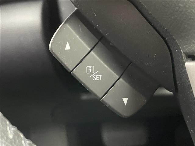 レガシィアウトバック ベースグレード　ダイヤトーンナビ　バックカメラ　シートヒーター　ビルトインＥＴＣ　レーダークルーズコントロール　純正アルミホイール　純正フロアマット　パワーシート　スマートキー　オートライト　ＬＥＤヘッドライト（13枚目）