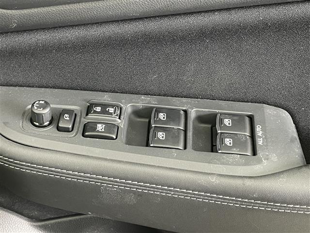 レガシィアウトバック ベースグレード　ダイヤトーンナビ　バックカメラ　シートヒーター　ビルトインＥＴＣ　レーダークルーズコントロール　純正アルミホイール　純正フロアマット　パワーシート　スマートキー　オートライト　ＬＥＤヘッドライト（23枚目）