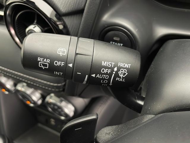 デミオ ＸＤツーリング　純正ナビ　バックカメラ　ＢＳＭ　ＨＵＤ　ＥＴＣ　ＬＥＤヘッドライト　前後ドライブレコーダー　地デジフルセグ　衝突被害軽減ブレーキ　クルーズコントロール　プッシュスタート　スマートキー　ＤＶＤ再生（18枚目）