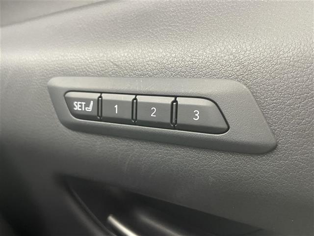 ＵＸ ＵＸ２５０ｈ　Ｆスポーツ　マークレビンソン　メーカーナビ　パノラミックビューモニター　ＢＳＭ　ＨＵＤ　黒　セーフティシステムプラス　レーダークルーズ　ビルトインＥＴＣ２．０　前後ドラレコ　ステアリングヒーター　メモリシート（19枚目）