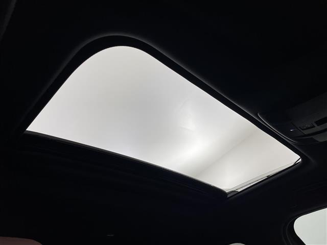 ＣＸ－８ ＸＤ　エクスクルーシブモード　サンルーフ　ＢＯＳＥサウンド　純正１０．２５インチナビ　３６０度ビューモニター　ＢＳＭ　ＨＵＤ　茶レザー　ＥＴＣ　前後ドラレコ　シートヒーター　メモリシート　ステアリングヒーター　ワイヤレス充電　ＴＶ（3枚目）