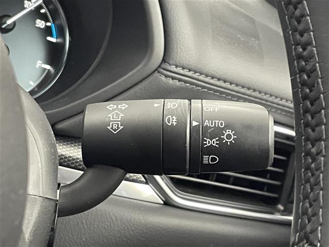 ＣＸ－８ ＸＤ　エクスクルーシブモード　サンルーフ　ＢＯＳＥサウンド　純正１０．２５インチナビ　３６０度ビューモニター　ＢＳＭ　ＨＵＤ　茶レザー　ＥＴＣ　前後ドラレコ　シートヒーター　メモリシート　ステアリングヒーター　ワイヤレス充電　ＴＶ（16枚目）