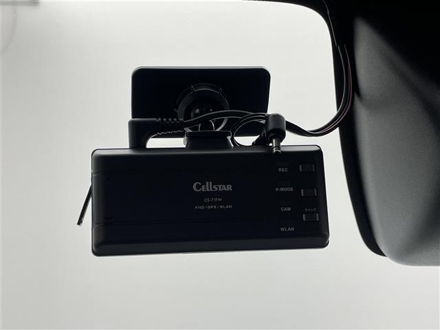 タンク カスタムＧ　スマートアシスト３　純正９インチナビ　パノラミックビュー　ビルトインＥＴＣ２．０　前後ドライブレコーダー　クルーズコントロール　シートヒーター　オートハイビーム　ＬＥＤヘッドライト　地デジフルセグ（16枚目）