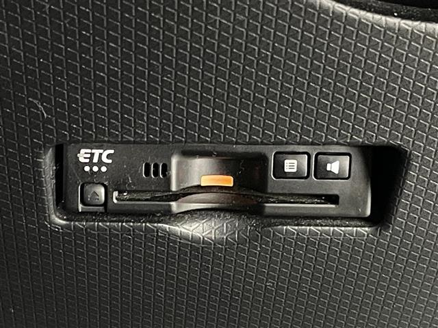 タント カスタムＲＳスタイルセレクション　スマートアシスト　純正９インチディスプレイオーディオ　バックカメラ　ビルトインＥＴＣ　ドライブレコーダー　アダプティクルーズコントロール　シートヒーター　オートライト　ＬＥＤヘッドライト　地デジＴＶ（13枚目）