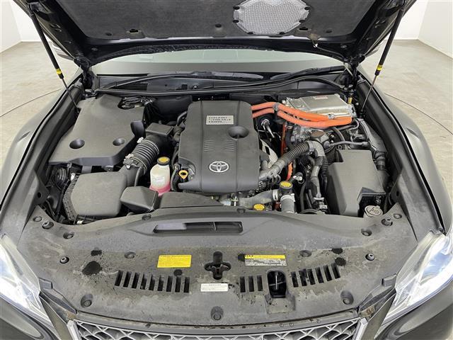 クラウンハイブリッド アスリートＳ　純正ＨＤＤナビ　バックカメラ　黒革シート　レーダークルーズコントロール　シートベンチレーション　パワーシート　ビルトインＥＴＣ　オートライト　フォグライト　コーナーセンサー　純正１８インチＡＷ（33枚目）