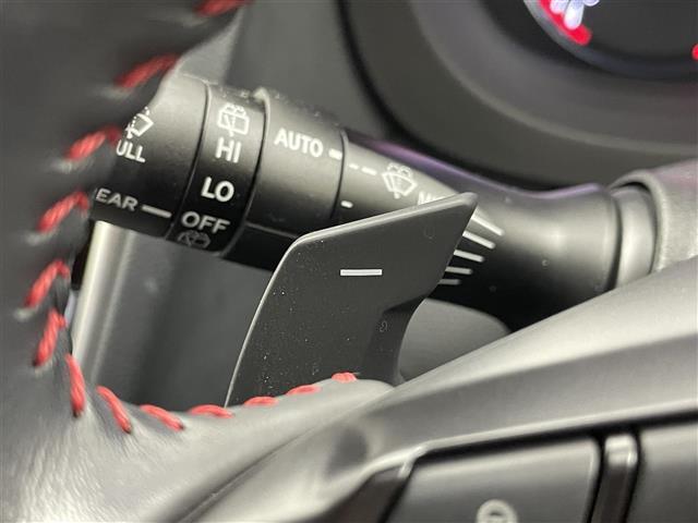 レヴォーグ １．６ＳＴＩスポーツアイサイト　純正ナビ　バックカメラ　ＢＳＭ　ボルドーレザー　ＥＴＣ　ドライブレコーダー　アイサイトＶｅｒ３　レーダークルーズコントロール　メモリシート　シートヒーター　パドルシフト　ＬＥＤヘッドライト　地デジ（11枚目）