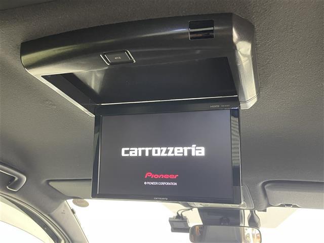 エスクァイア ハイブリッドＧｉ　社外９インチナビ　フリップダウンモニター　バックカメラ　ＥＴＣ　前後ドライブレコーダー　セーフティセンス　クルーズコントロール　シートヒーター　ＡＣ１００Ｖ　オートハイビーム　ＬＥＤヘッドライト　ＴＶ（3枚目）