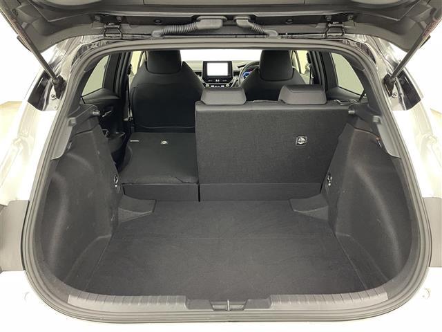 カローラスポーツ ハイブリッドG Z 純正8インチディスプレイオーディオ バックカメラ ビルトインETC セーフティセンス レーダークルーズコントロール シートヒーター ステアリングヒーター オートハイビーム LEDヘッドライト 地デジ(30枚目)