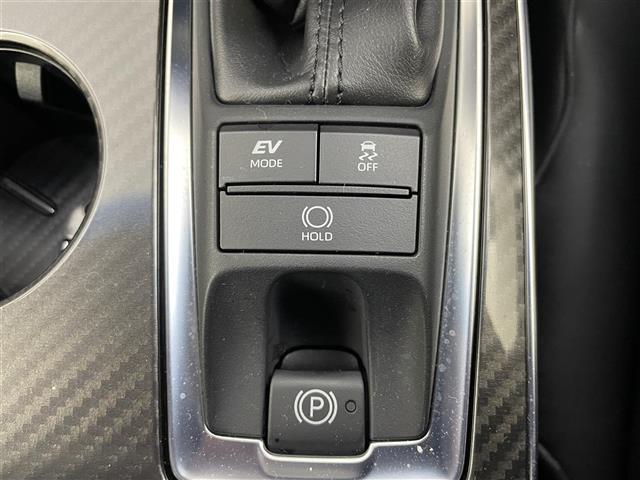 クラウンハイブリッド RS リミテッド サンルーフ 純正ナビ 全方位 衝突軽減 レーンキープ レーダークルコン BSM コーナーセンサー シートヒーター ベンチレーション LEDオートライト ETC2.0 純正AW 地デジTV 社外レーダー(17枚目)