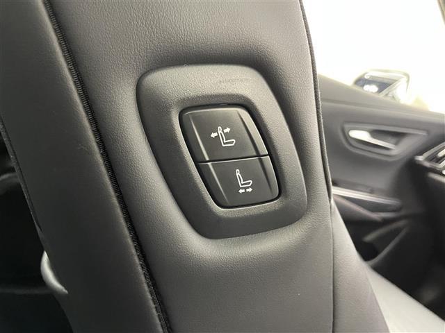 クラウンハイブリッド RS リミテッド サンルーフ 純正ナビ 全方位 衝突軽減 レーンキープ レーダークルコン BSM コーナーセンサー シートヒーター ベンチレーション LEDオートライト ETC2.0 純正AW 地デジTV 社外レーダー(25枚目)