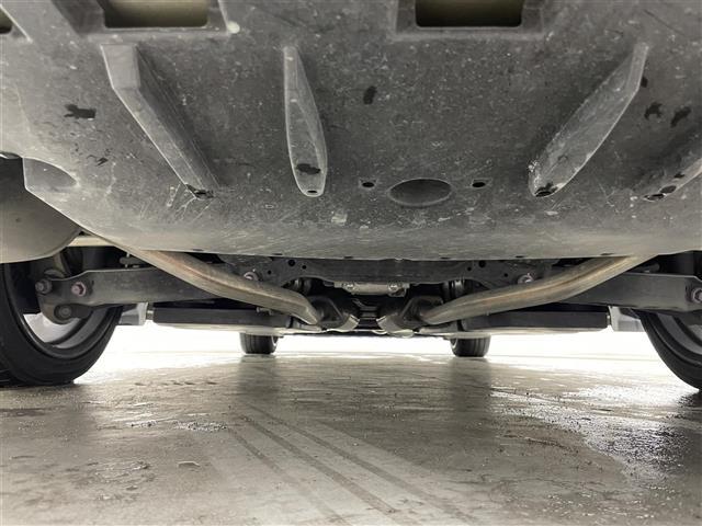 クラウンハイブリッド RS リミテッド サンルーフ 純正ナビ 全方位 衝突軽減 レーンキープ レーダークルコン BSM コーナーセンサー シートヒーター ベンチレーション LEDオートライト ETC2.0 純正AW 地デジTV 社外レーダー(33枚目)