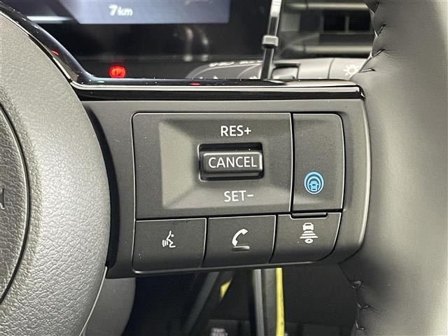 セレナ e-パワー ハイウェイスターV 登録済未使用車 プロパイロット 12.3インチディスプレイオーディオ アラウンドビュー BSI ビルトインETC2.0 前後ドラレコ レーダークルーズ インテリジェントルームミラー ワイヤレス充電(10枚目)