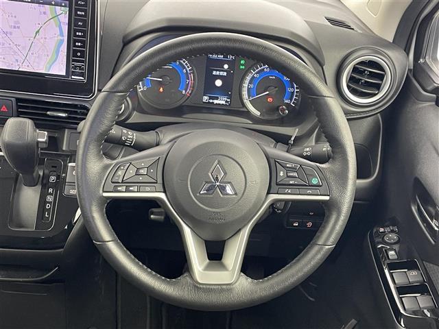 eKクロス G プレミアム マイパイロット 純正9インチディスプレイオーディオ マルチアラウンドモニター レーダークルーズコントロール デジタルインナーミラー シートヒーター ステアリングヒーター オートハイビーム LED TV(7枚目)