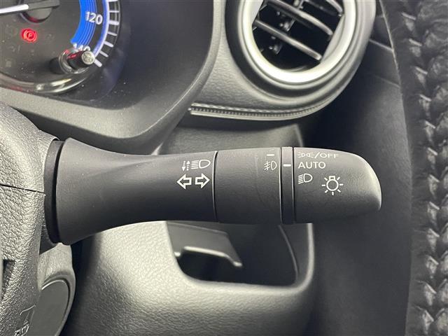 eKクロス G プレミアム マイパイロット 純正9インチディスプレイオーディオ マルチアラウンドモニター レーダークルーズコントロール デジタルインナーミラー シートヒーター ステアリングヒーター オートハイビーム LED TV(12枚目)