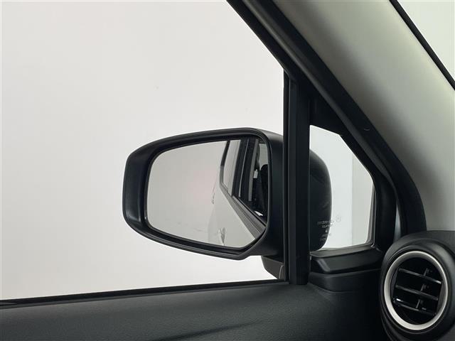 eKクロス G プレミアム マイパイロット 純正9インチディスプレイオーディオ マルチアラウンドモニター レーダークルーズコントロール デジタルインナーミラー シートヒーター ステアリングヒーター オートハイビーム LED TV(30枚目)