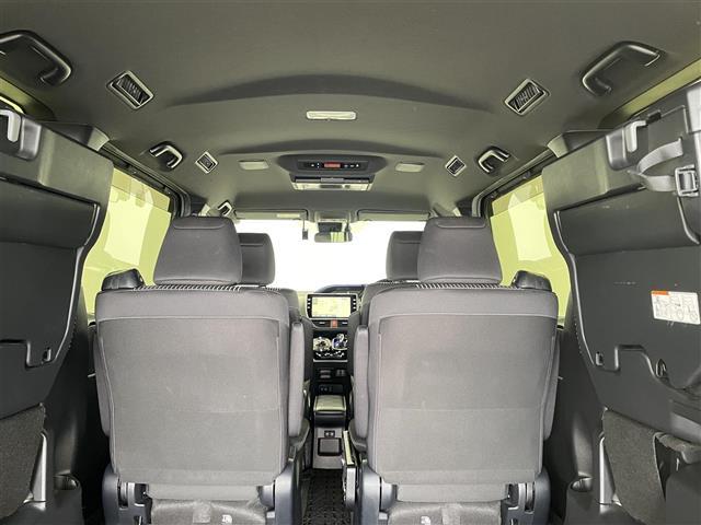 ヴォクシー ハイブリッドＺＳ　煌ＩＩ　モデリスタエアロ　純正１０インチナビ　フリップダウンモニター　バックカメラ　セーフティセンス　クルーズコントロール　ドライブレコーダービルトインＥＴＣ２．０　シートヒーター　オートライト　ＬＥＤ　ＴＶ（25枚目）