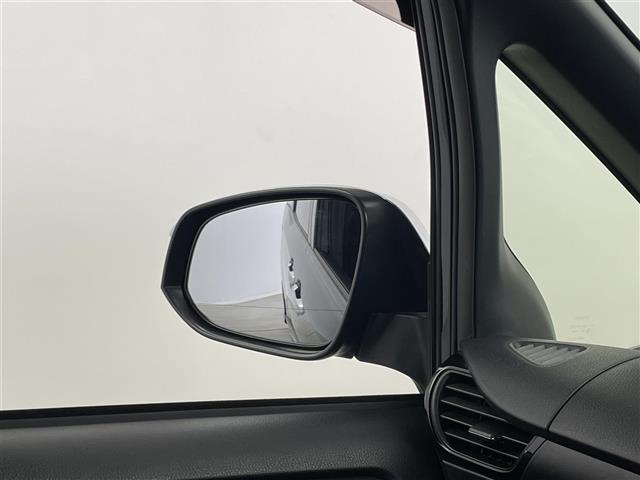 ヴォクシー ハイブリッドＺＳ　煌ＩＩ　モデリスタエアロ　純正１０インチナビ　フリップダウンモニター　バックカメラ　セーフティセンス　クルーズコントロール　ドライブレコーダービルトインＥＴＣ２．０　シートヒーター　オートライト　ＬＥＤ　ＴＶ（31枚目）