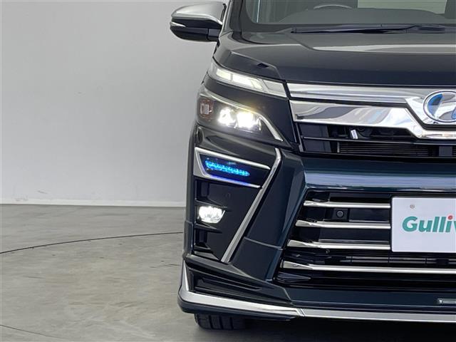 ヴォクシー ハイブリッドＺＳ　煌ＩＩ　モデリスタエアロ　純正１０インチナビ　フリップダウンモニター　バックカメラ　セーフティセンス　クルーズコントロール　ドライブレコーダービルトインＥＴＣ２．０　シートヒーター　オートライト　ＬＥＤ　ＴＶ（32枚目）